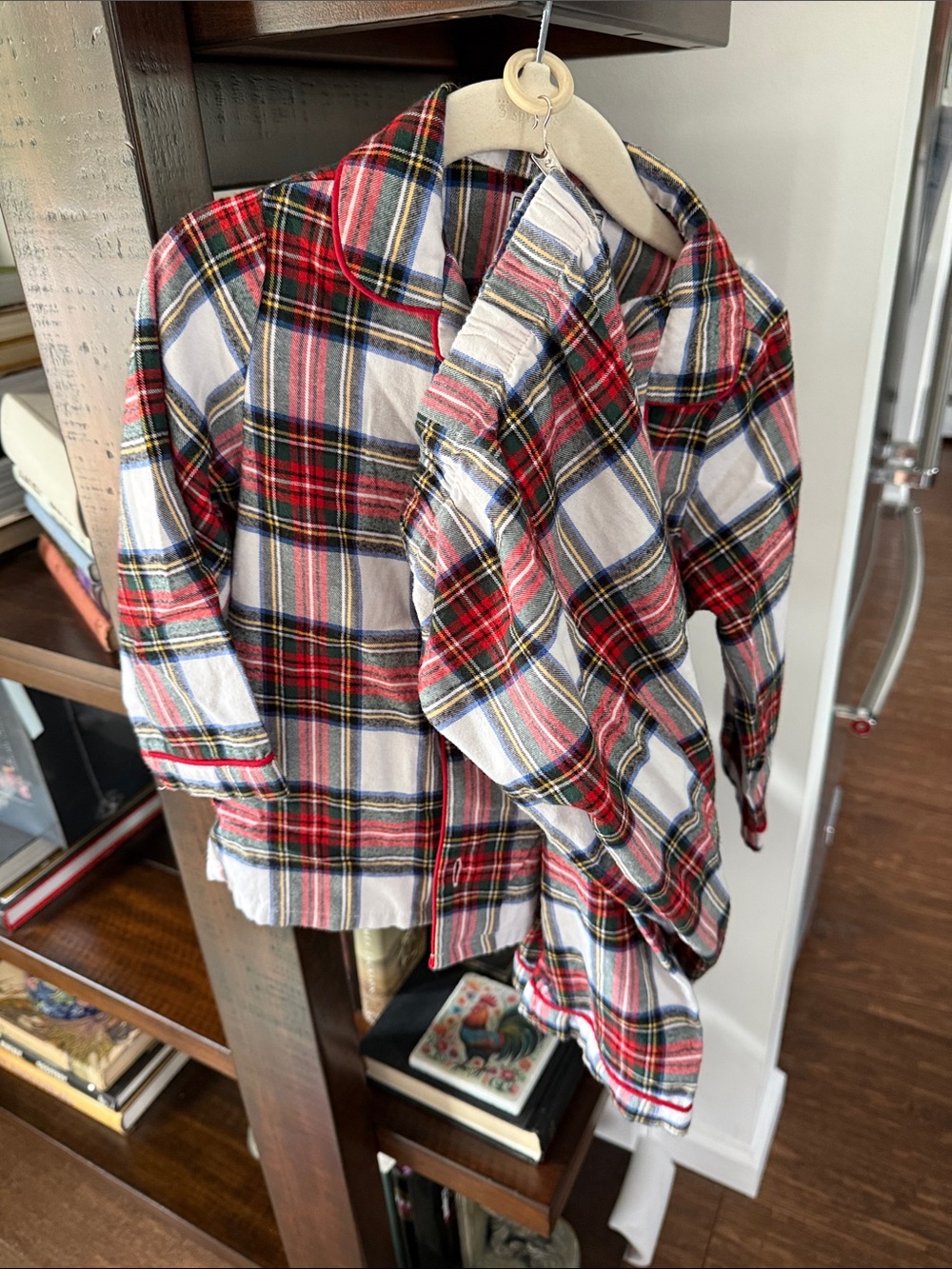 Petite plume pajama set 3t like new